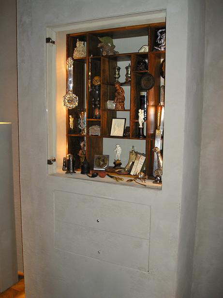 Instalace v kunstkomoře Georga Laueho na veletrhu TEFAF, březen 2013, foto: Hana Šimonová