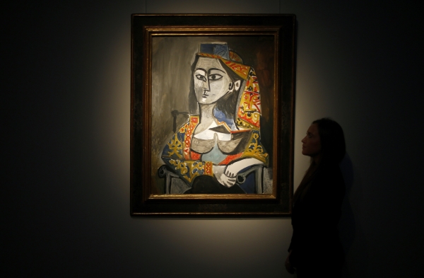 Pablo Picasso: Femme au costume turc dans un fauteuil / 1955 / olej na plátně / 92 x 73 cm / Christie`s 4. 2. 2014 / 16 882 500 GBP